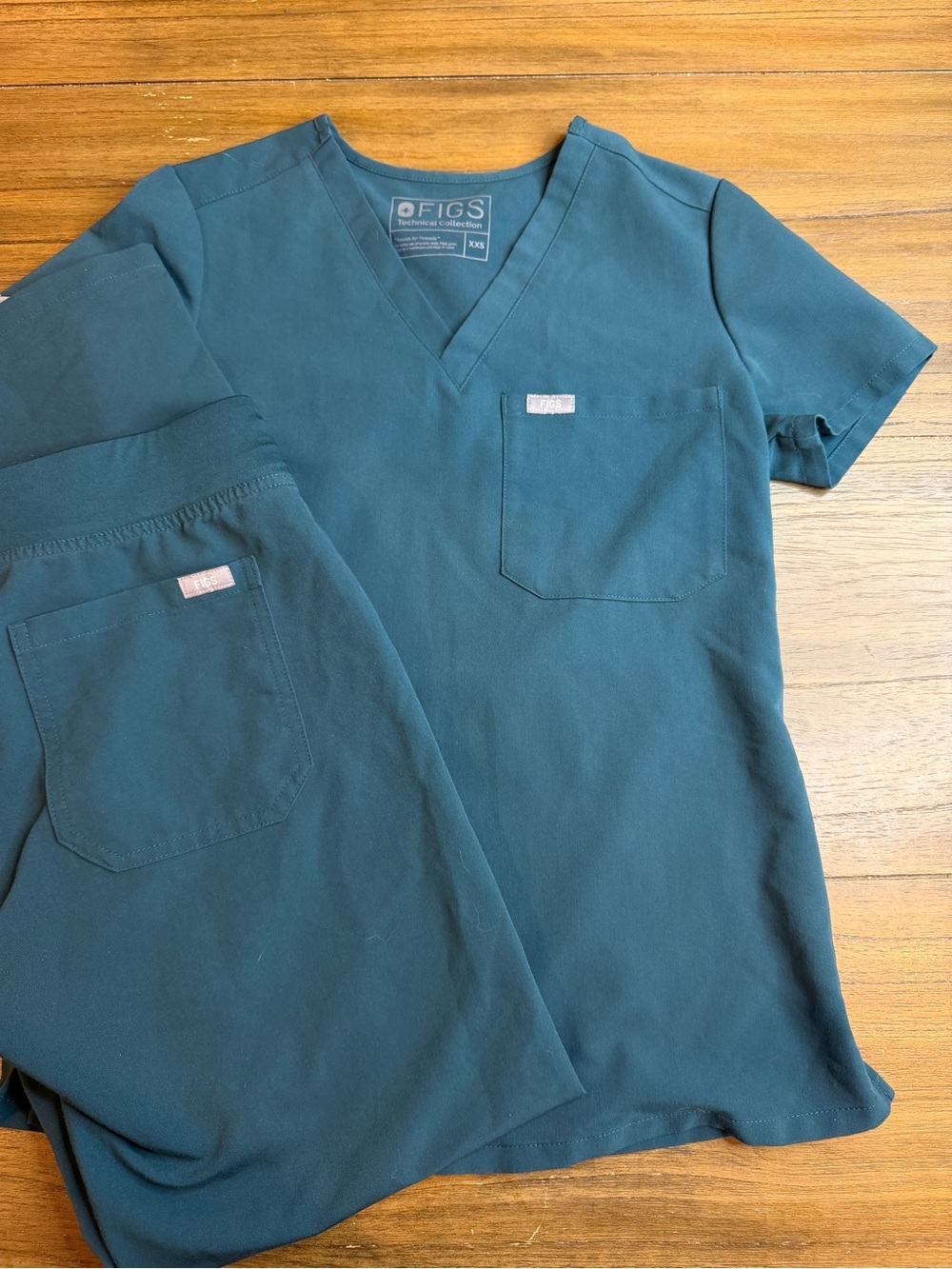 FIGS scrub Set Caribbean Blue Extra Extra Small Top Extra Small Bottom XXs Xs